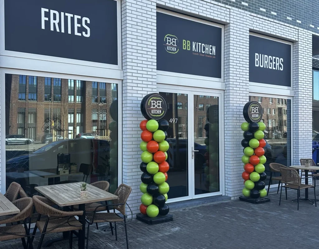 BB Kitchen Almere geopend